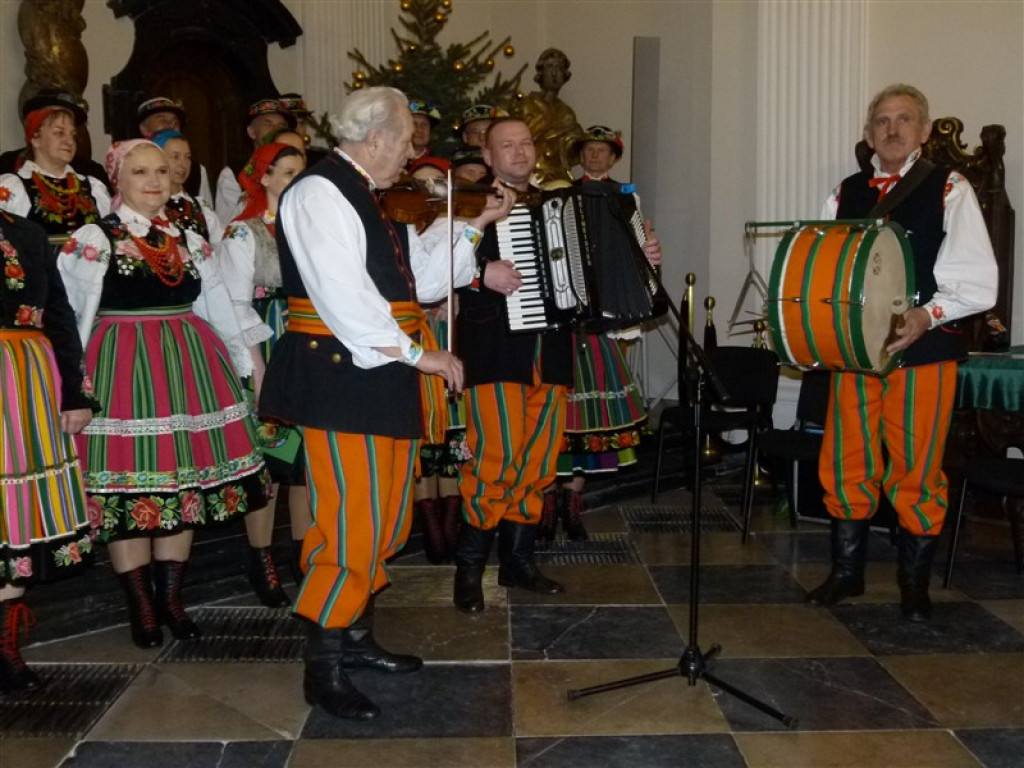 Kolędowanie z Ksinzokami