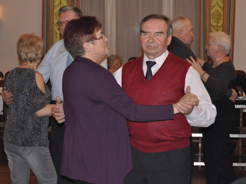 Bal karnawałowy seniorów z Bratkowic [galeria zdjęć]