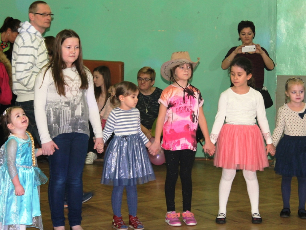Zabawa noworoczna na osiedlu Kostka [galeria zdjęć]