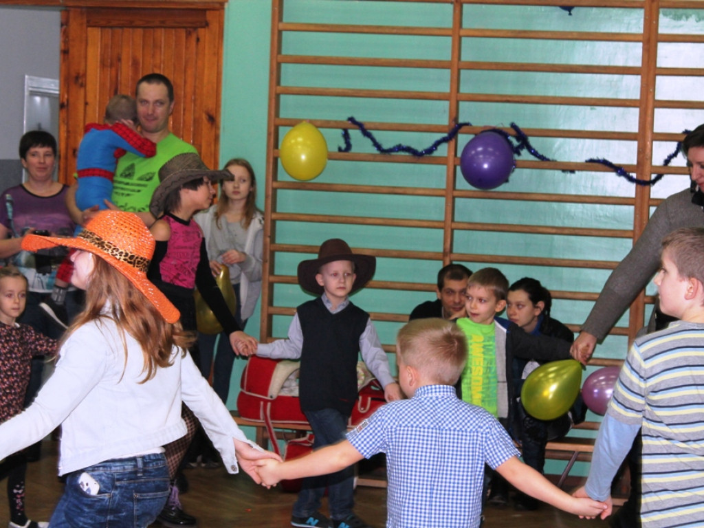 Zabawa noworoczna na osiedlu Kostka [galeria zdjęć]