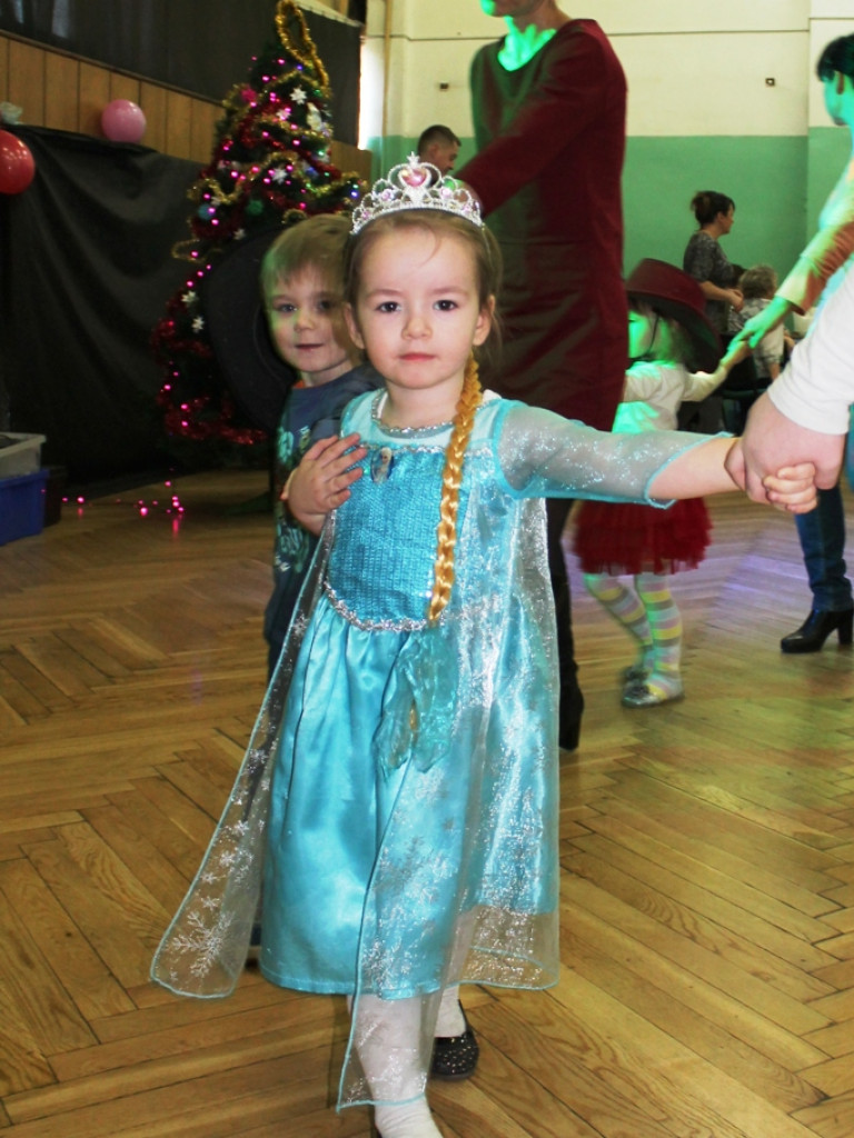 Zabawa noworoczna na osiedlu Kostka [galeria zdjęć]