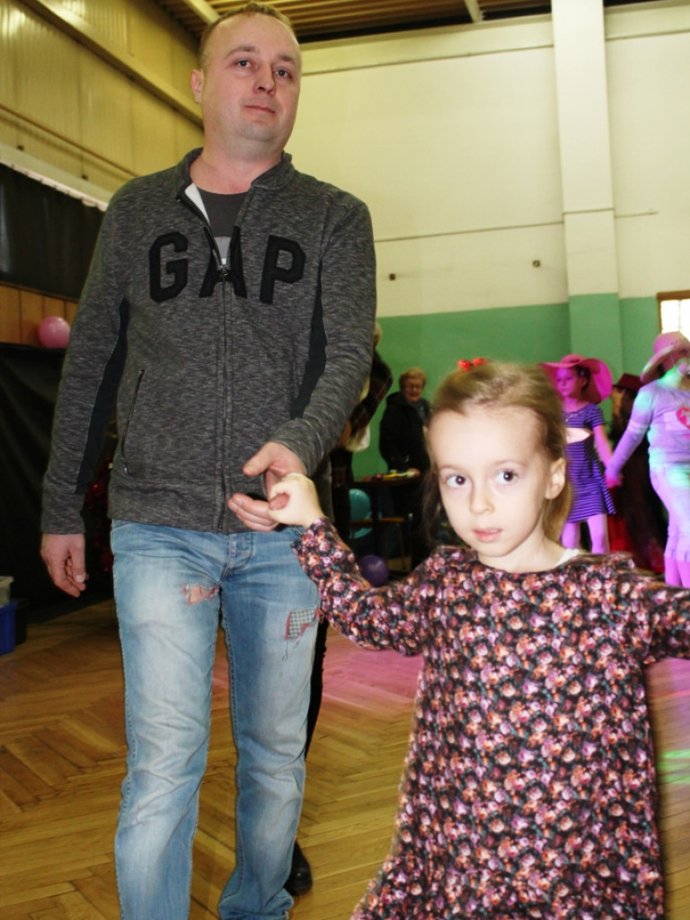 Zabawa noworoczna na osiedlu Kostka [galeria zdjęć]