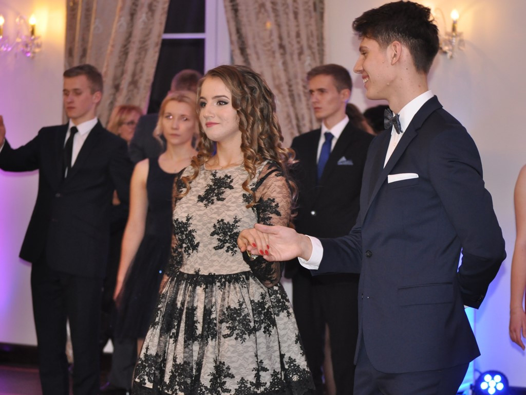 Studniówka I Liceum Ogólnokształcącego w Łowiczu - galeria zdjęć