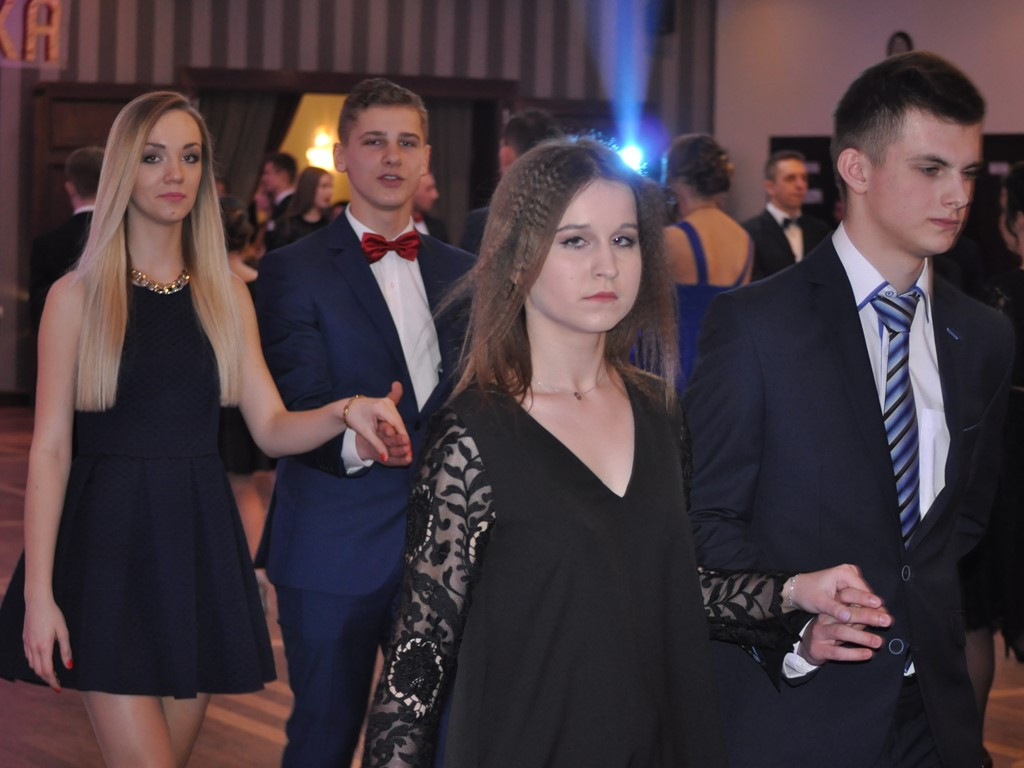 Studniówka I Liceum Ogólnokształcącego w Łowiczu - galeria zdjęć