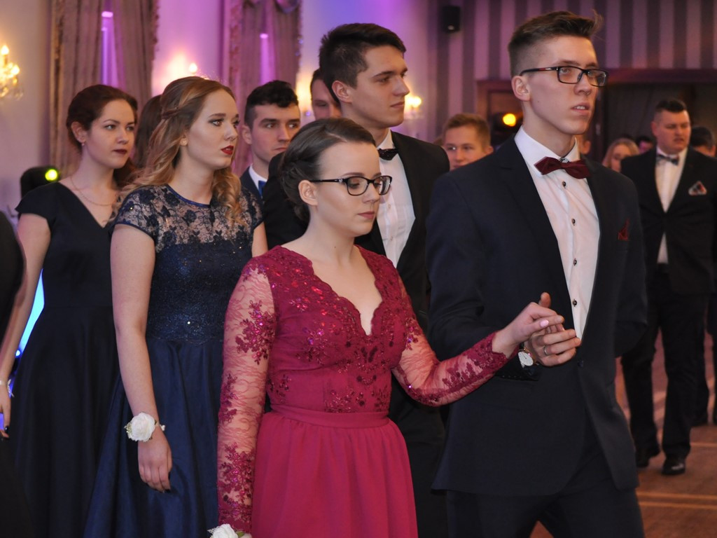 Studniówka I Liceum Ogólnokształcącego w Łowiczu - galeria zdjęć