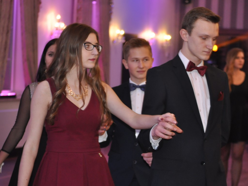 Studniówka I Liceum Ogólnokształcącego w Łowiczu - galeria zdjęć