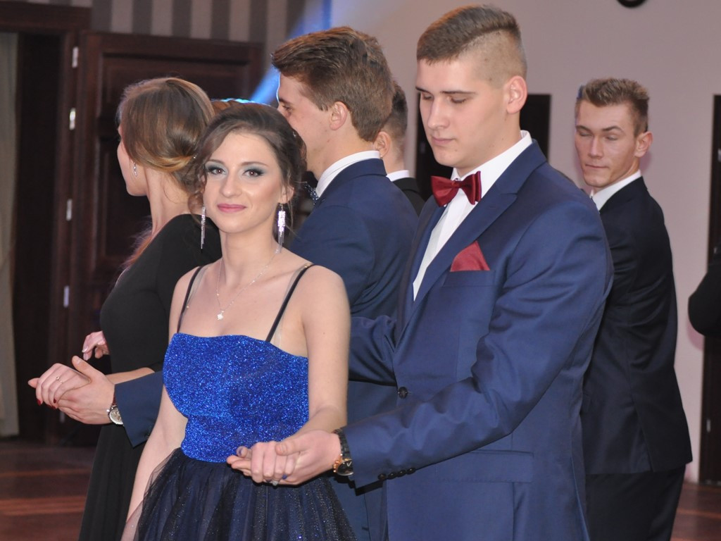Studniówka I Liceum Ogólnokształcącego w Łowiczu - galeria zdjęć
