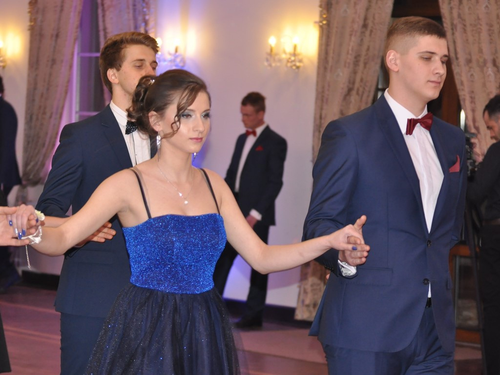 Studniówka I Liceum Ogólnokształcącego w Łowiczu - galeria zdjęć