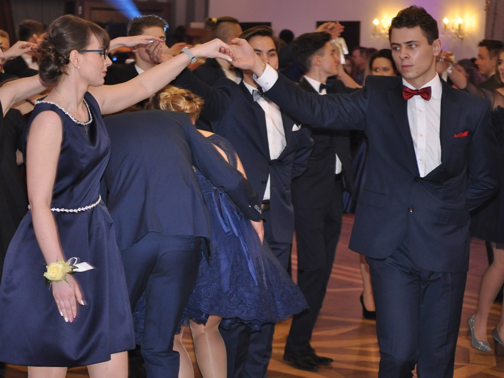Studniówka I Liceum Ogólnokształcącego w Łowiczu - galeria zdjęć
