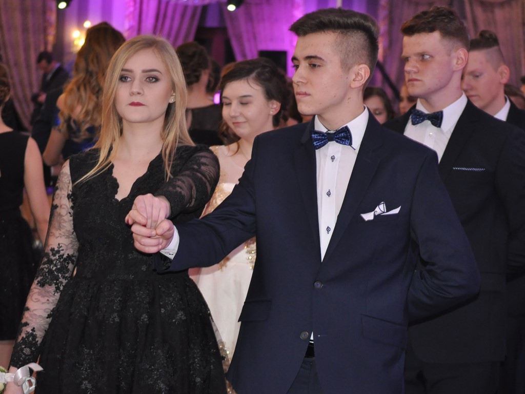 Studniówka I Liceum Ogólnokształcącego w Łowiczu - galeria zdjęć