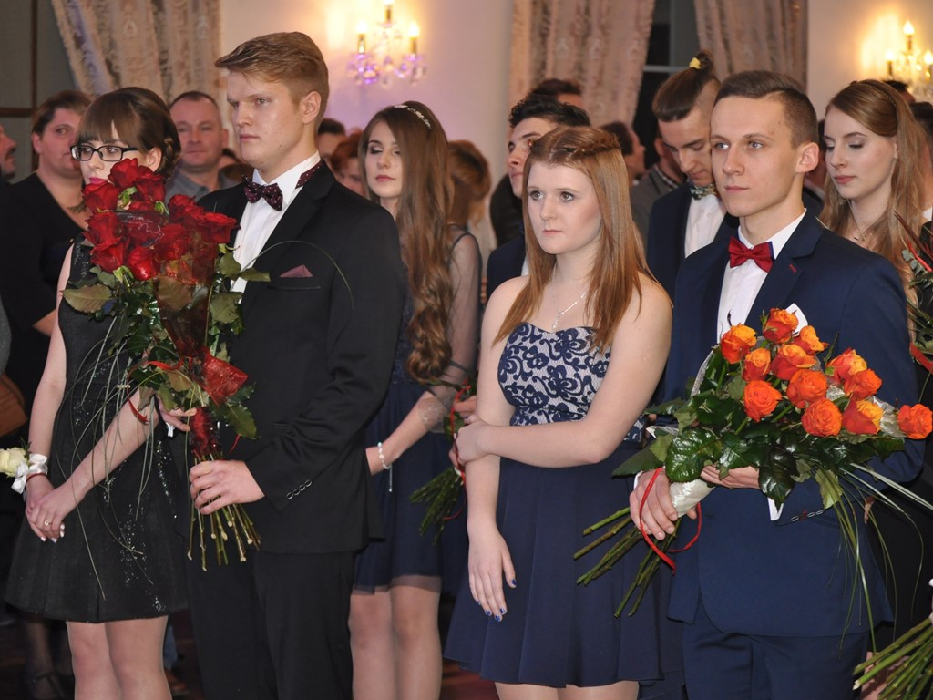 Studniówka I Liceum Ogólnokształcącego w Łowiczu - galeria zdjęć