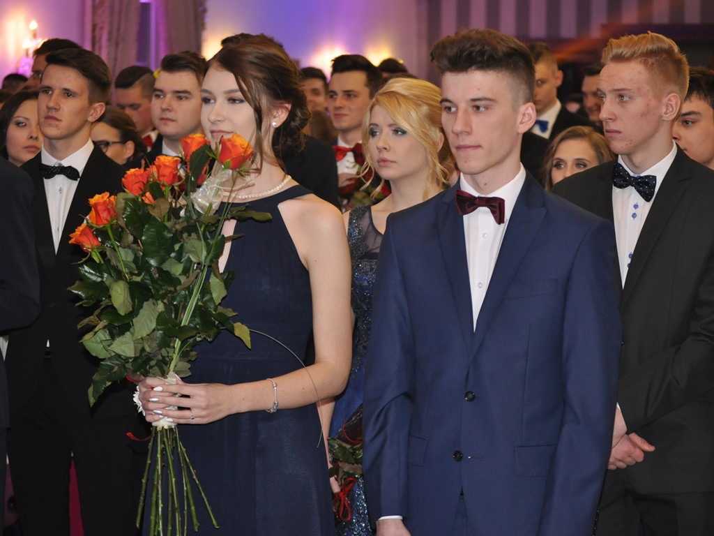 Studniówka I Liceum Ogólnokształcącego w Łowiczu - galeria zdjęć