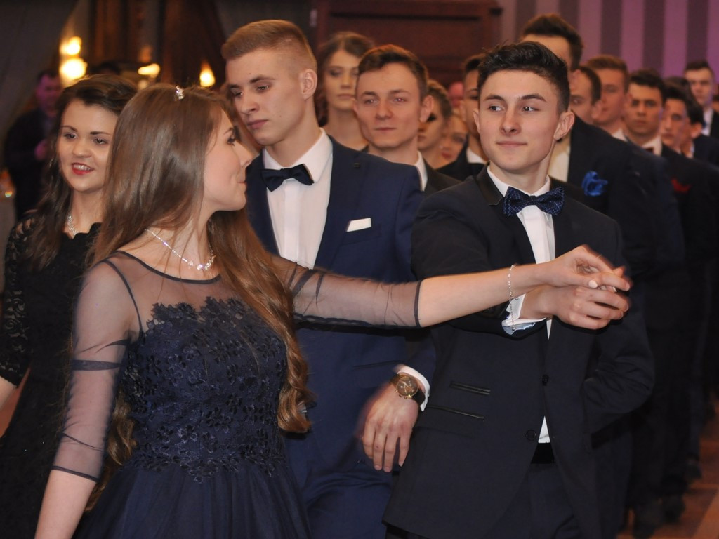 Studniówka I Liceum Ogólnokształcącego w Łowiczu - galeria zdjęć