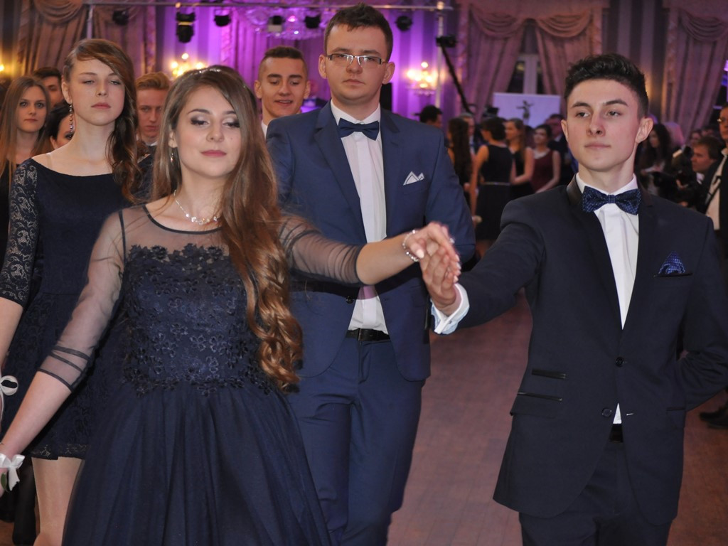 Studniówka I Liceum Ogólnokształcącego w Łowiczu - galeria zdjęć