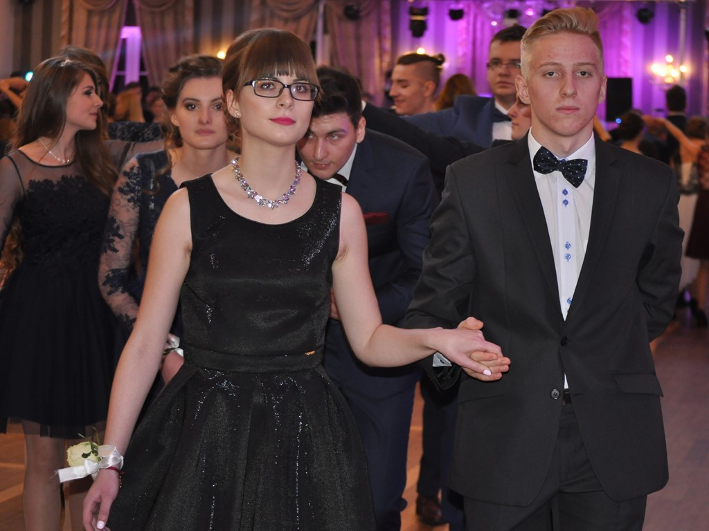 Studniówka I Liceum Ogólnokształcącego w Łowiczu - galeria zdjęć