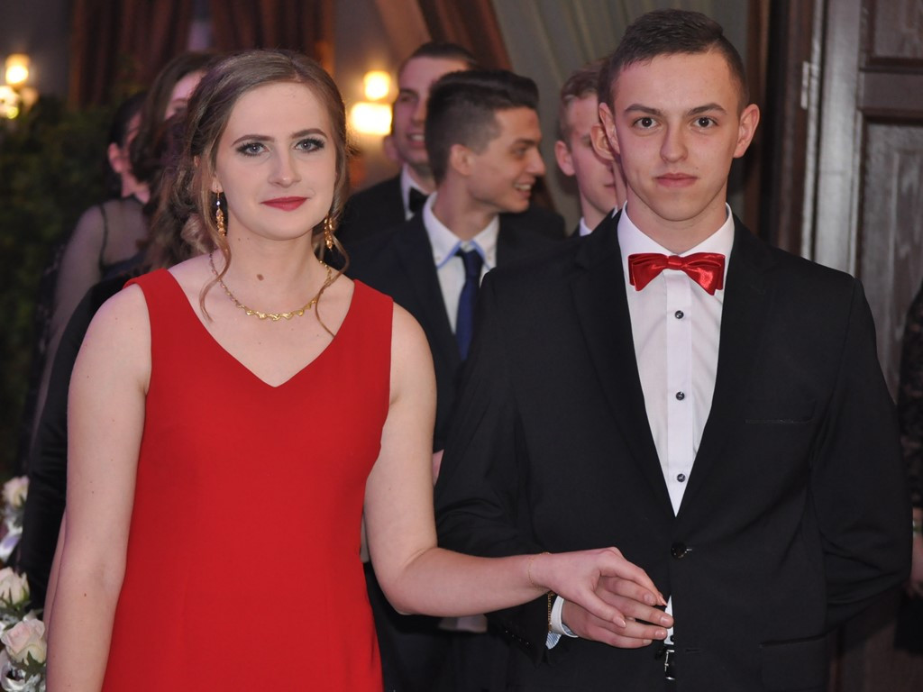 Studniówka I Liceum Ogólnokształcącego w Łowiczu - galeria zdjęć