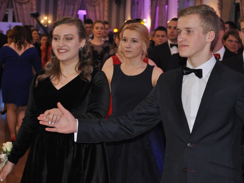 Studniówka I Liceum Ogólnokształcącego w Łowiczu - galeria zdjęć