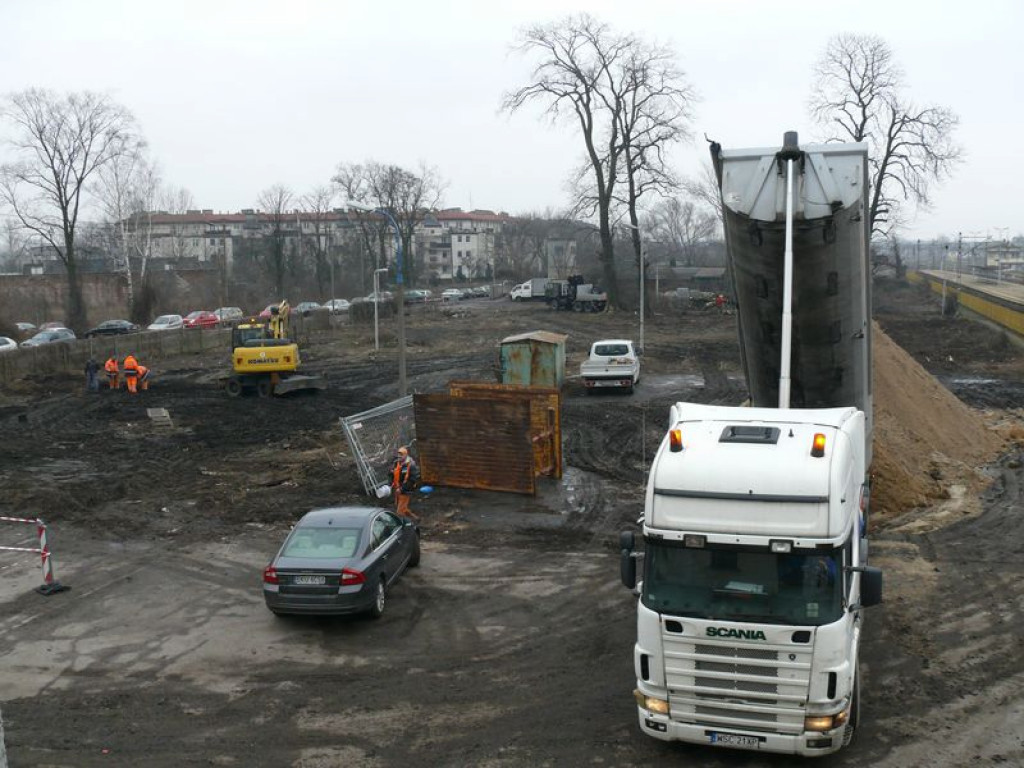 Kierowcy - nie parkujcie na ul. Dworcowej