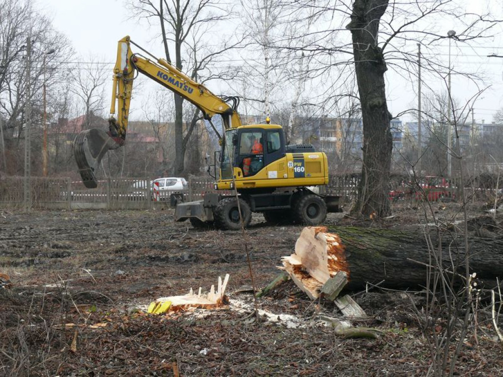 Kierowcy - nie parkujcie na ul. Dworcowej