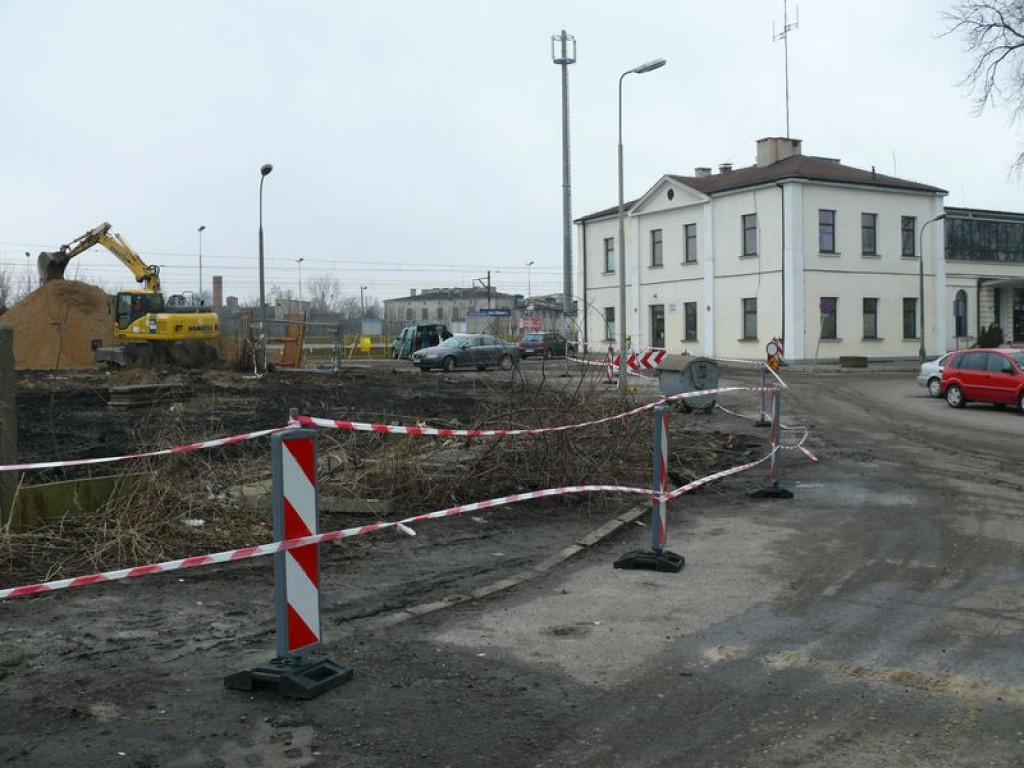 Kierowcy - nie parkujcie na ul. Dworcowej