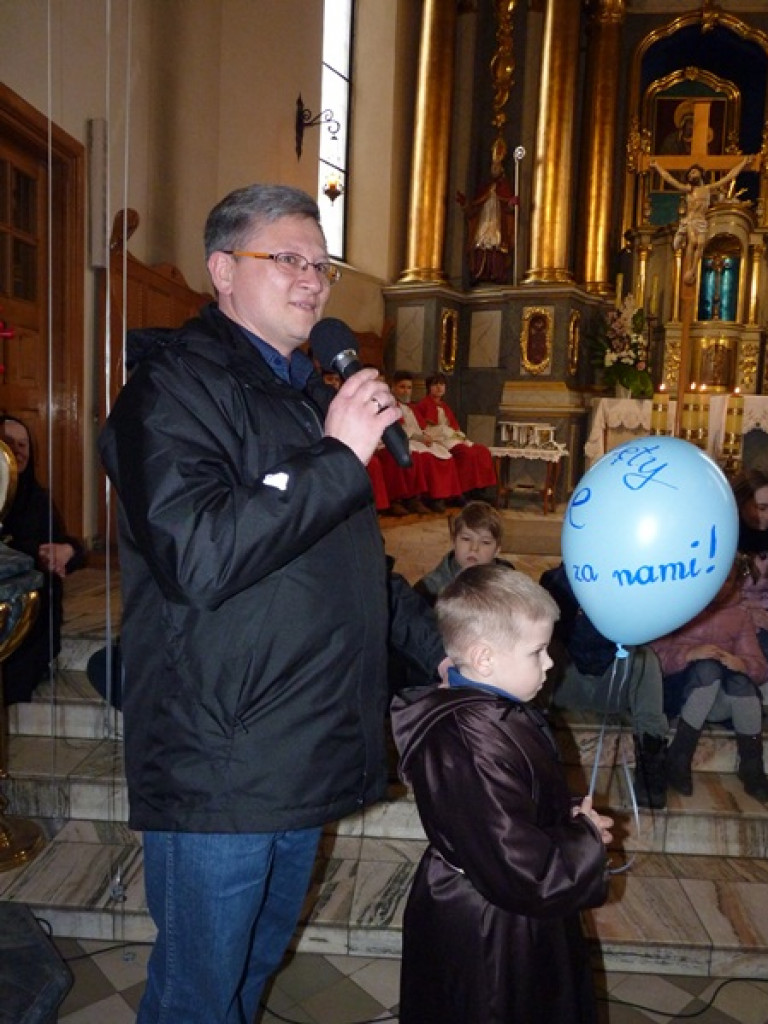 Przedszkolaki na Balu u Pana Jezusa