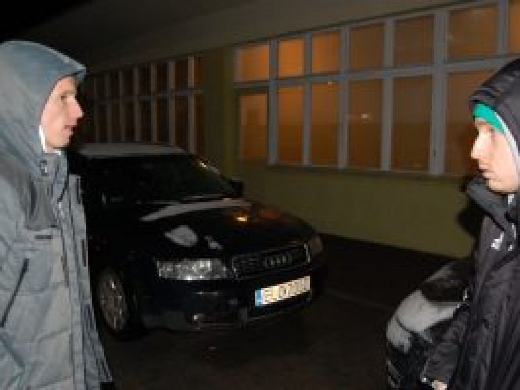 Pelikan II raz przegrywa, raz wygrywa