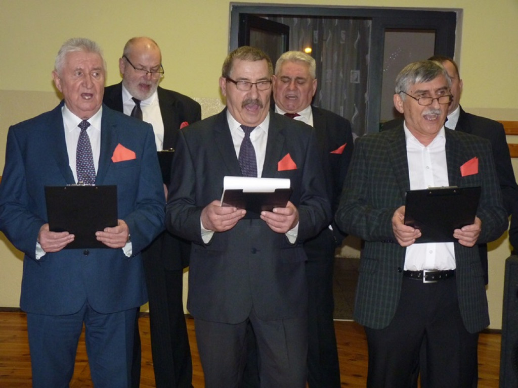 Gminny Dzień Kobiet w Bednarach