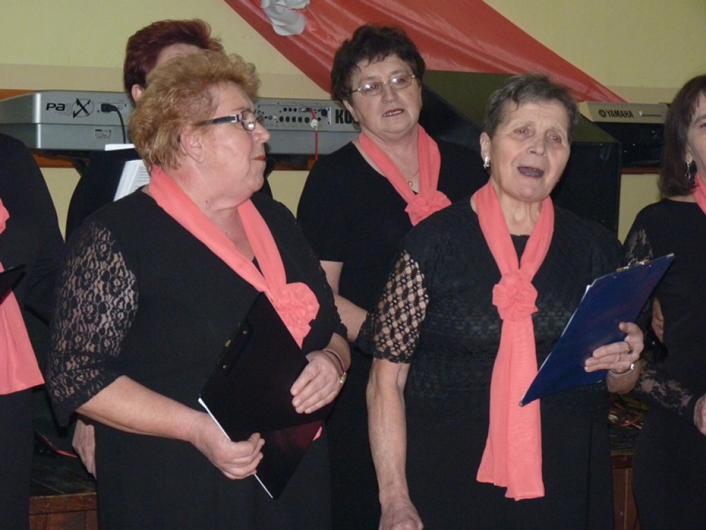 Gminny Dzień Kobiet w Bednarach