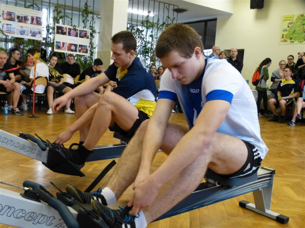 Powiatowe mistrzostwa na ergometrze wioślarskim