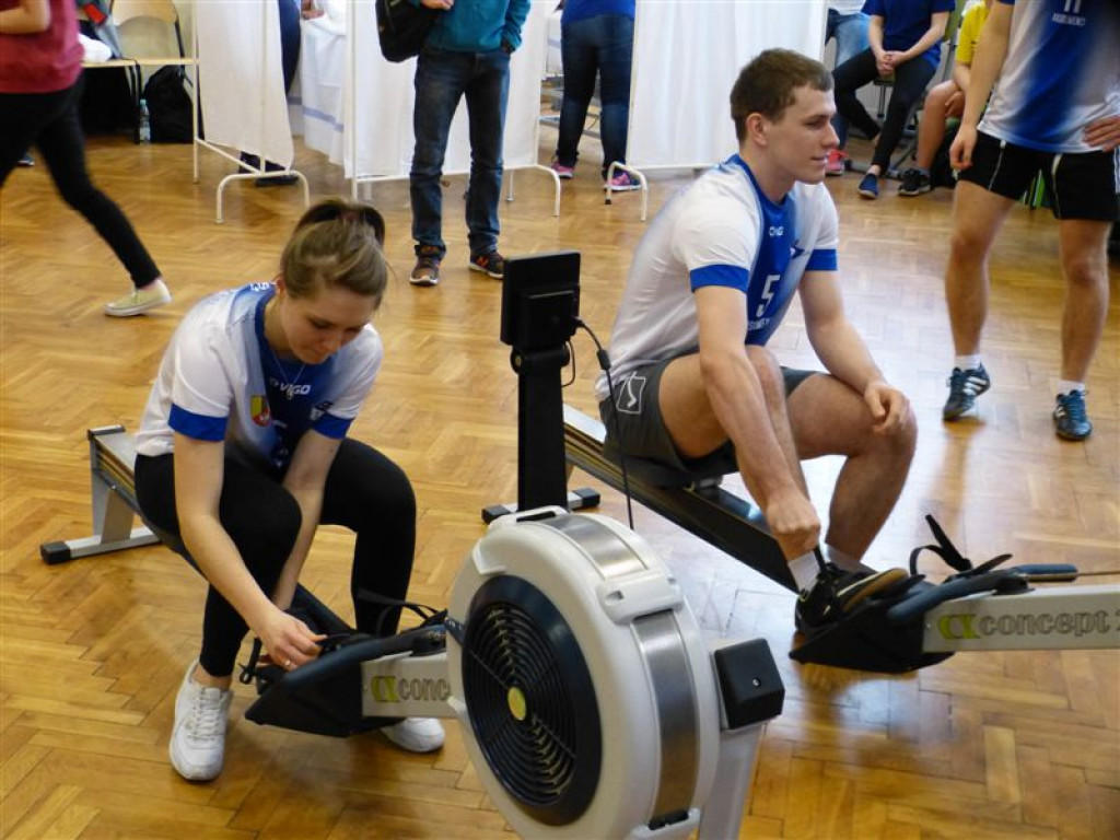 Powiatowe mistrzostwa na ergometrze wioślarskim