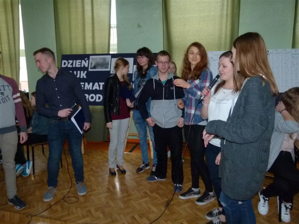 Dzień Nauk Matematyczno-Przyrodniczych w ZSLG w Głownie
