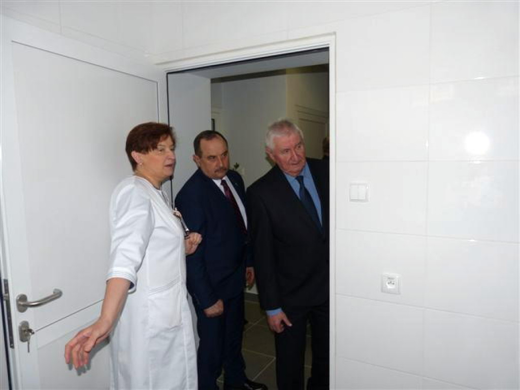 Łowicki szpital po jednym remoncie i przed następnym