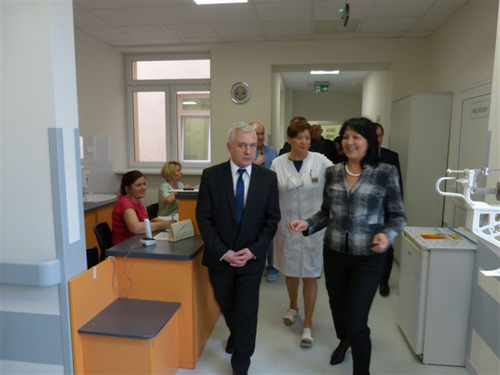Łowicki szpital po jednym remoncie i przed następnym