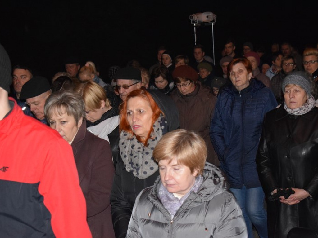 Droga krzyżowa na ulicach Korabki