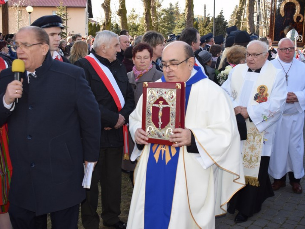 Ikona Matki Boskiej Jasnogórskiej dotarła do Sannik