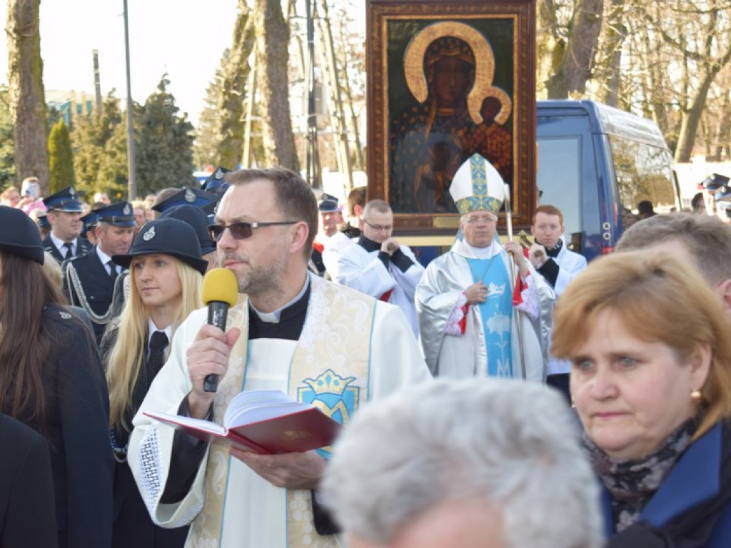 Ikona Matki Boskiej Jasnogórskiej dotarła do Sannik