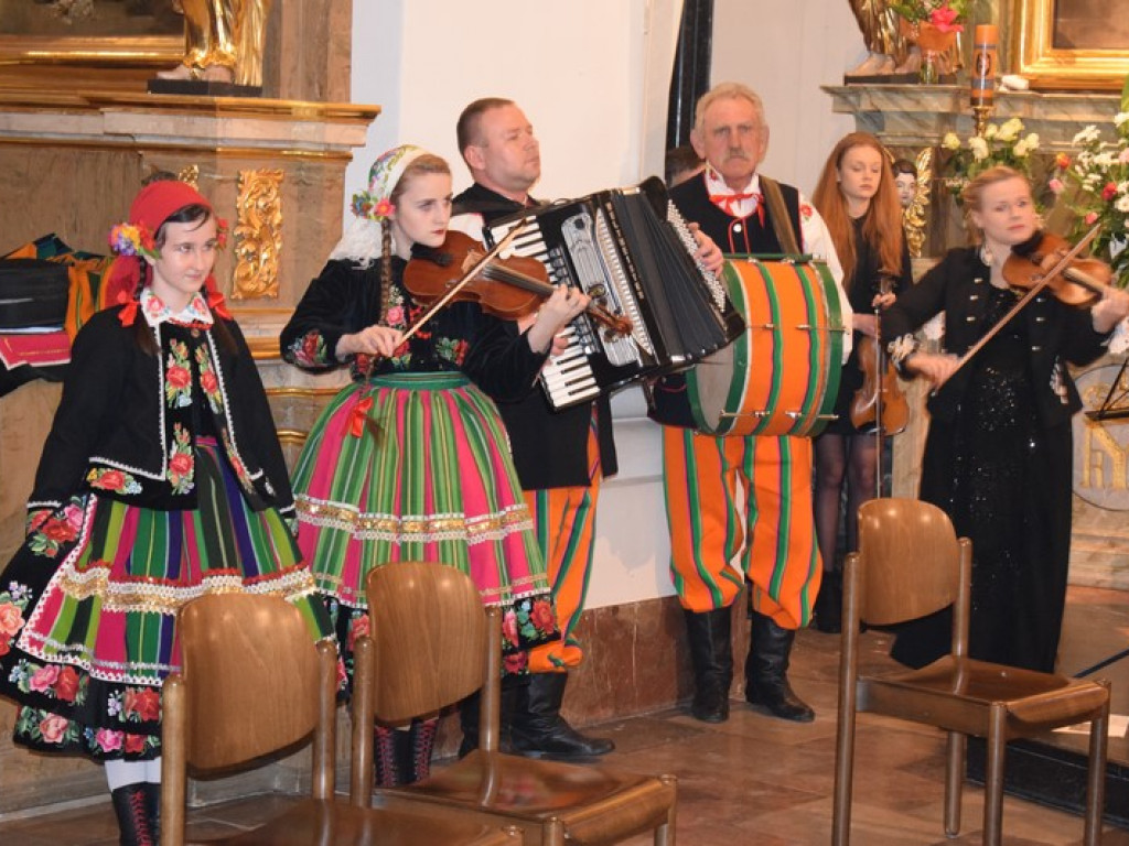 Barwny koncert na zwieńczenie diecezjalnego jubileuszu