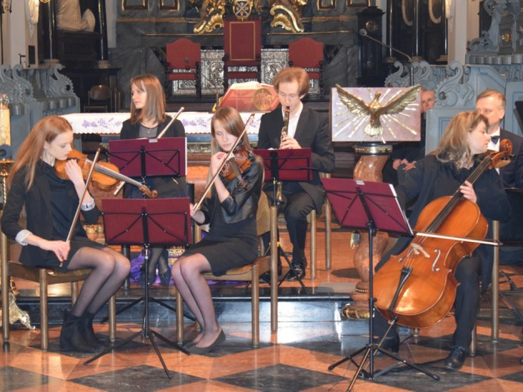 Barwny koncert na zwieńczenie diecezjalnego jubileuszu