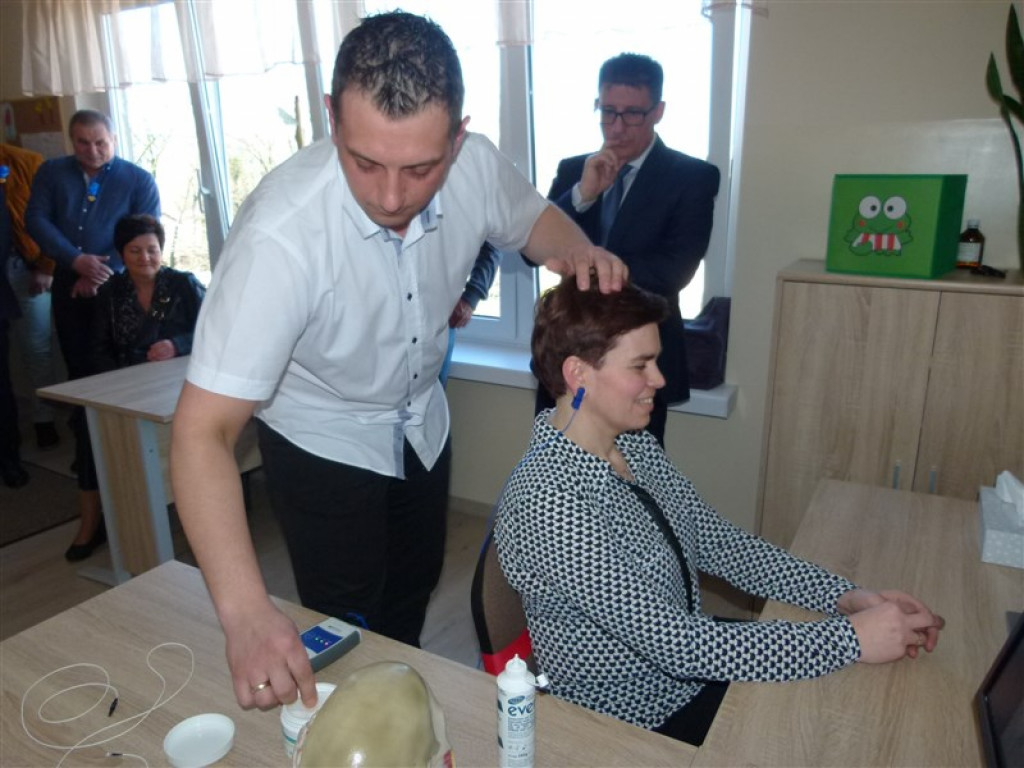 W ZSS w Głownie otwarto pracownię biofeedbacku