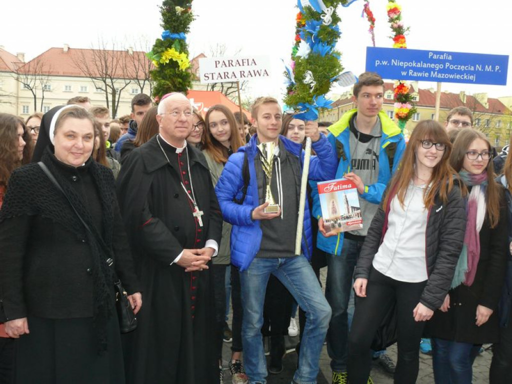 Młodzi z diecezji przyjechali do Łowicza. GALERIA ZDJĘĆ