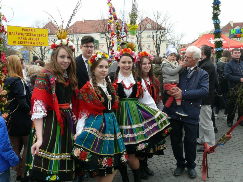 Młodzi z diecezji przyjechali do Łowicza. GALERIA ZDJĘĆ