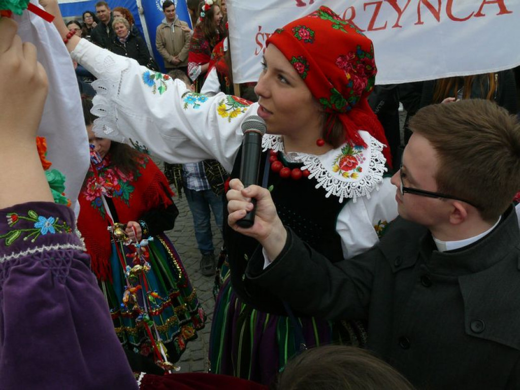Młodzi z diecezji przyjechali do Łowicza. GALERIA ZDJĘĆ