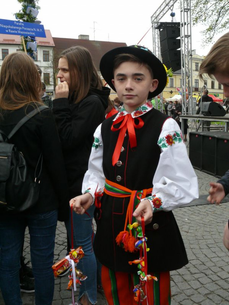 Młodzi z diecezji przyjechali do Łowicza. GALERIA ZDJĘĆ
