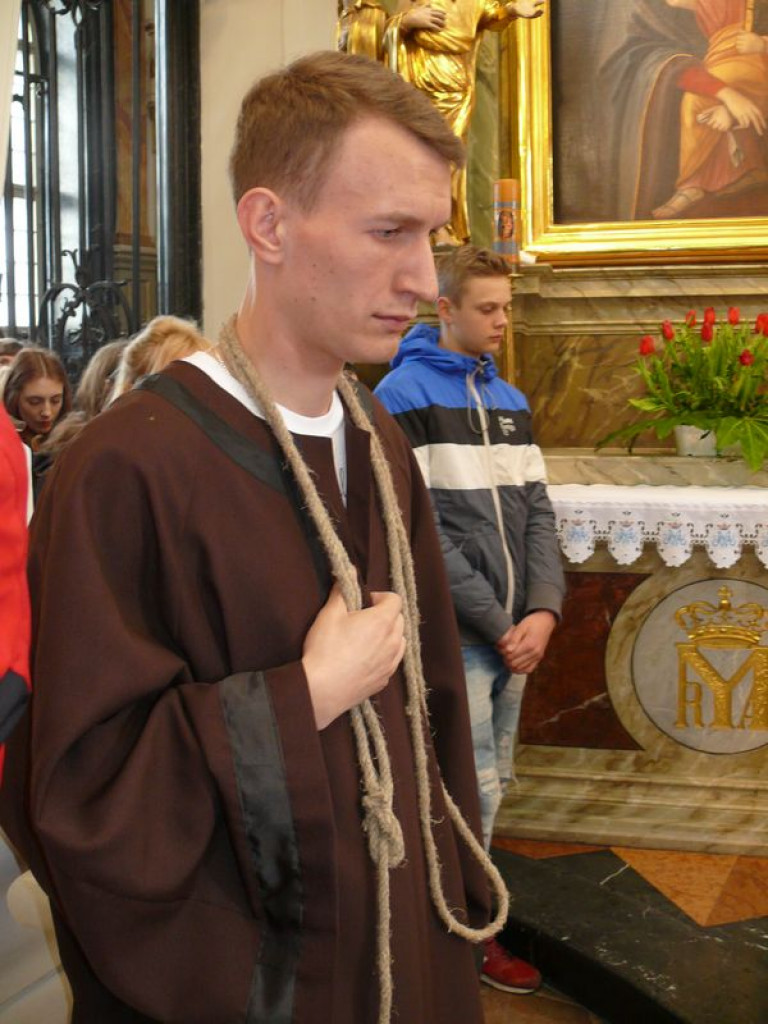 Młodzi z diecezji przyjechali do Łowicza. GALERIA ZDJĘĆ