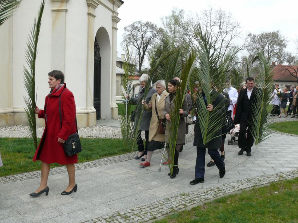 Młodzi z diecezji przyjechali do Łowicza. GALERIA ZDJĘĆ