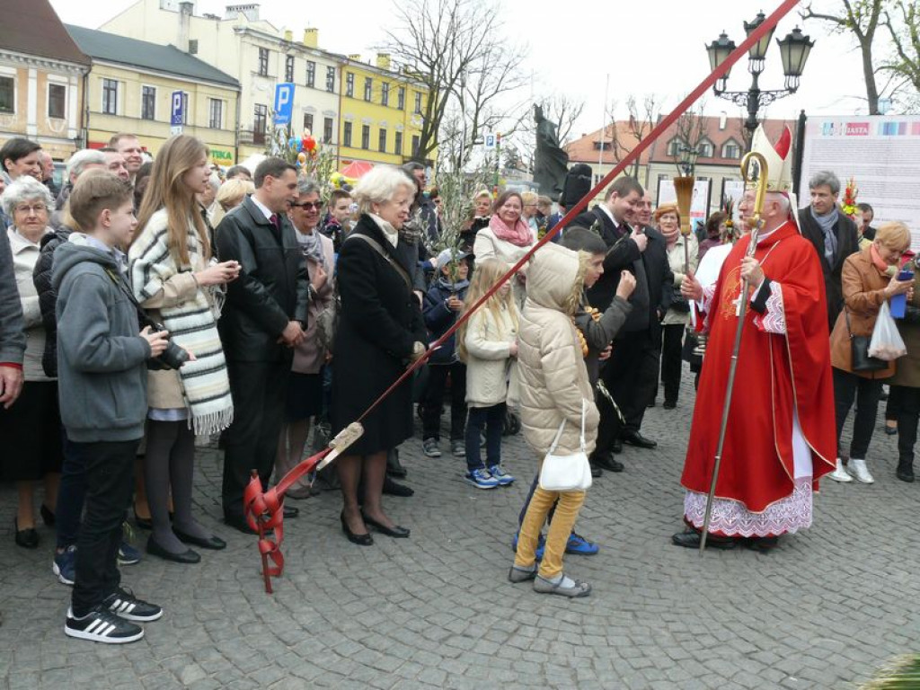 Młodzi z diecezji przyjechali do Łowicza. GALERIA ZDJĘĆ