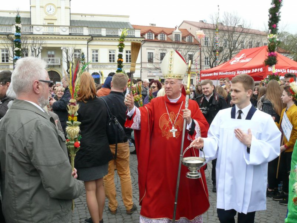 Młodzi z diecezji przyjechali do Łowicza. GALERIA ZDJĘĆ