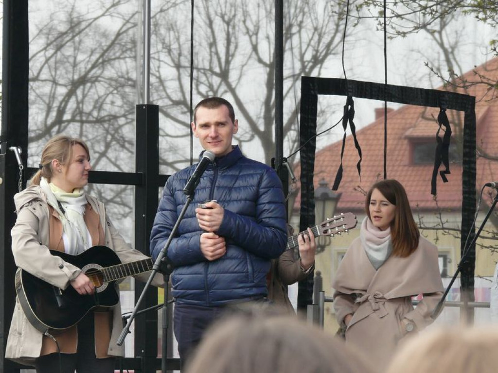 Młodzi z diecezji przyjechali do Łowicza. GALERIA ZDJĘĆ