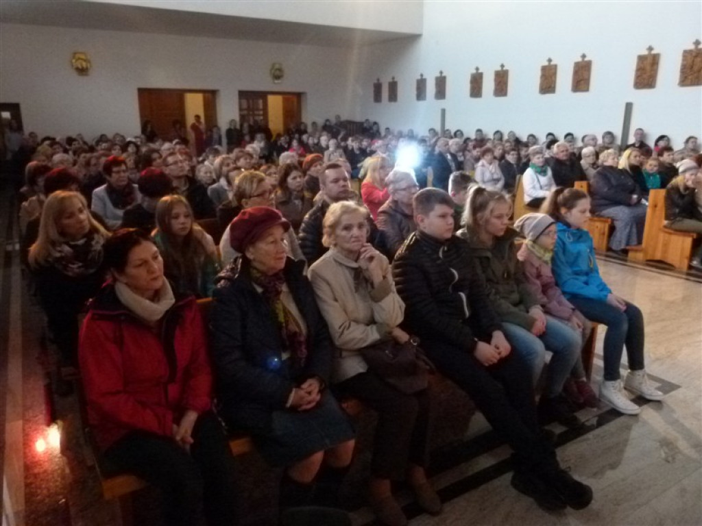 Misterium Męki Pańskiej w kościele na Zabrzeźni