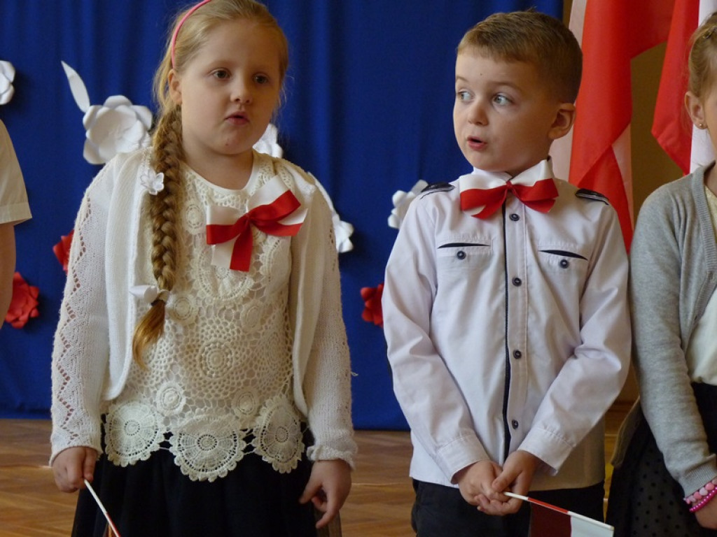Łódzki kurator oświaty gościł w szkole w Dąbkowicach